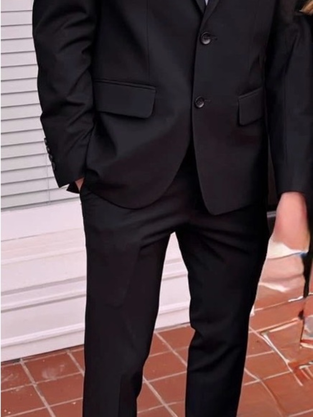 Haggar Men's Black Two-Button Suit